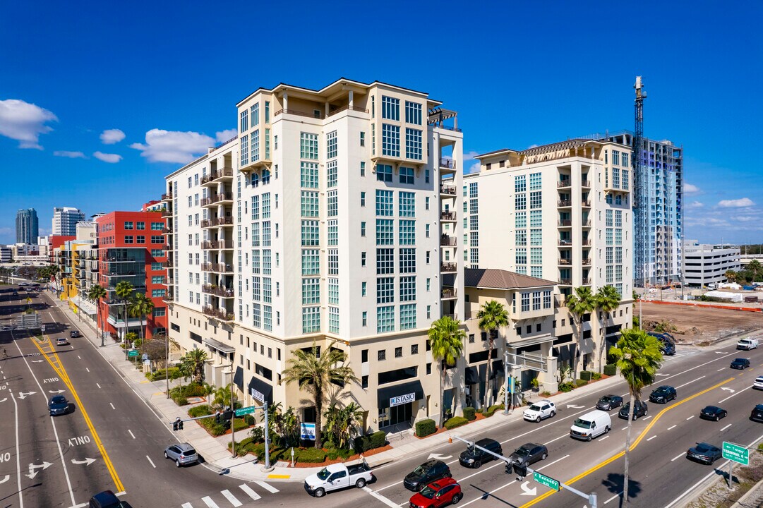 The Ventana in Tampa, FL - Building Photo