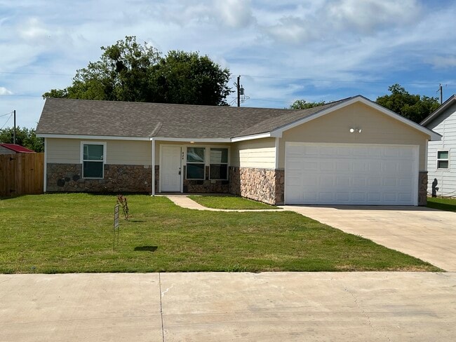 property at 424 S Cleburne Whitney Rd
