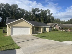 15 Larch Cse in Ocala, FL - Building Photo