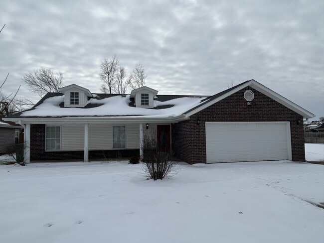 property at 2312 W Birch St