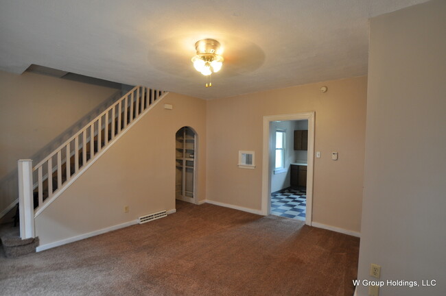 property at 511 Bauerlein St