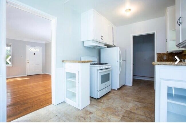 11285 Camarillo St, Unit 1 Bedroom Unit