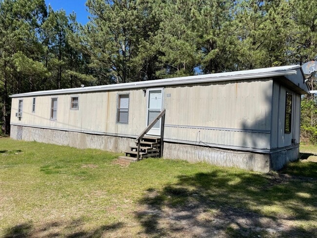 property at 118 N Sandy Ridge Dr