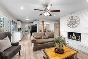 5005 Overton Cir in The Colony, TX - Building Photo