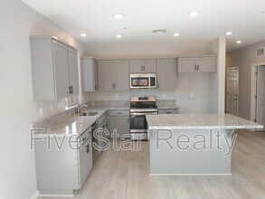 5668 Cobbler Ln in Linda, CA - Building Photo - Building Photo