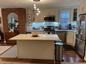 16 S Cedar St in Beacon, NY - Building Photo - Building Photo