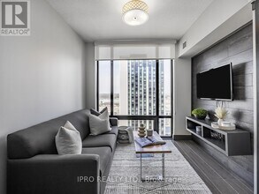 330-S-1330 Phillip St in Waterloo, ON - Building Photo - Building Photo