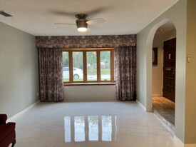 538 85th Ave N in St. Petersburg, FL - Building Photo