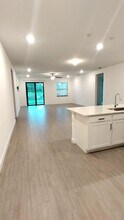 3199 Streng Ln in Royal Palm Beach, FL - Building Photo - Building Photo