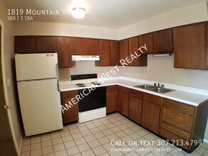1819 Mountain View Dr in Cody, WY - Building Photo - Building Photo