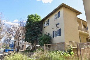 14418 Dickens St, Unit 14420 in Los Angeles, CA - Building Photo