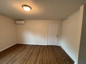 5890 Antonia Pl in Riverside, CA - Building Photo - Building Photo