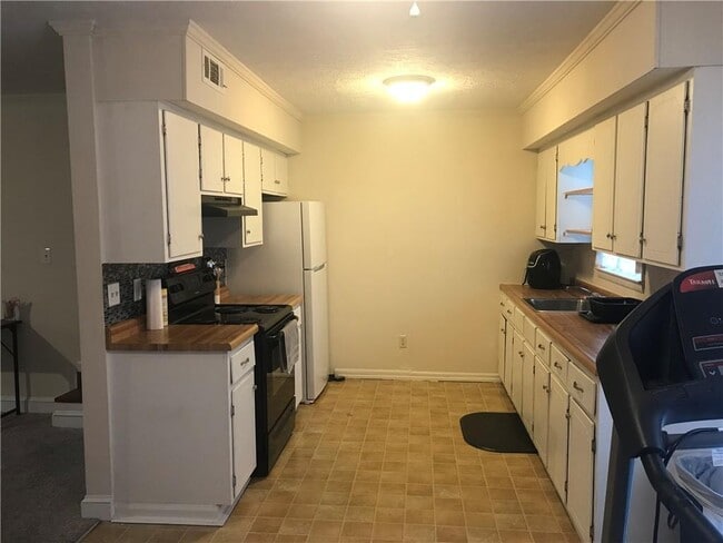 120 Boley Dr in Athens, GA - Building Photo - Building Photo