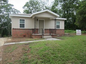 609 63rd St S in Birmingham, AL - Building Photo