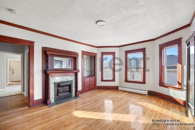 property at 82 Green Hill Pky