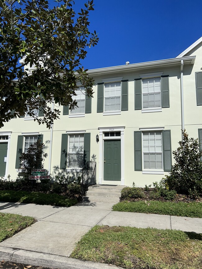 property at 9909 New Parke Rd