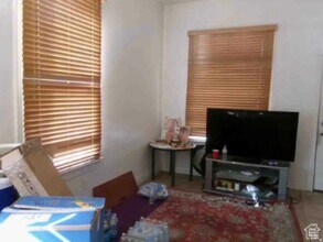 862 E Menlo Ave in Salt Lake City, UT - Building Photo - Building Photo