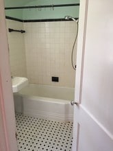 1957 Madison Ave, Unit 3 in Memphis, TN - Foto de edificio - Building Photo