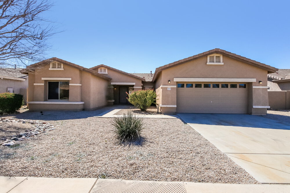 20849 E Saddle Way in Queen Creek, AZ - Foto de edificio