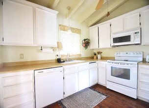 15861 Davis Cup Ln in Ramona, CA - Building Photo - Building Photo