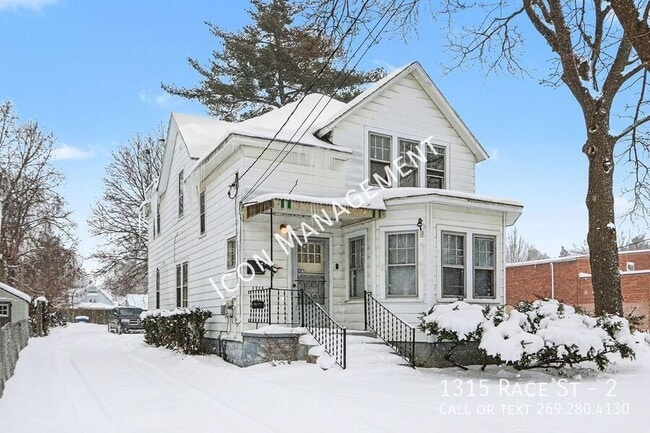 property at 1315 Race St