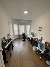 264 Windsor St, Unit 2 in Cambridge, MA - Building Photo - Building Photo