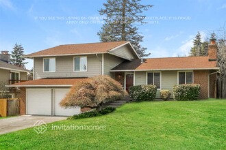 32019 40th Pl SW in Federal Way, WA - Building Photo - Building Photo