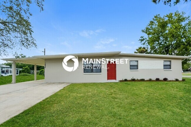 property at 1400 Jackson Ave
