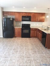 2076 Forest Cir in Aylett, VA - Building Photo - Building Photo