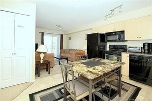 3 Broadway Rise in Sylvan Lake, AB - Building Photo