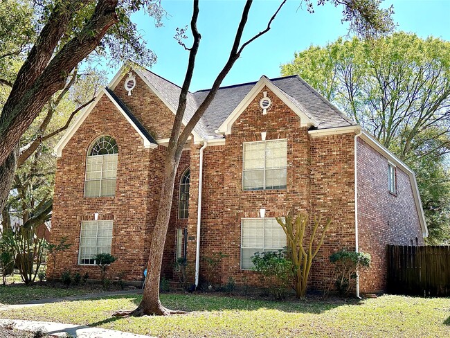 property at 3302 Richland Dr