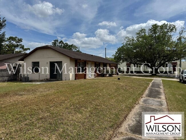 701 Kings Cove Ct in Orlando, FL - Building Photo - Building Photo