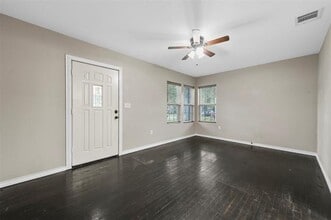 2216 Field St in Haltom City, TX - Building Photo - Building Photo