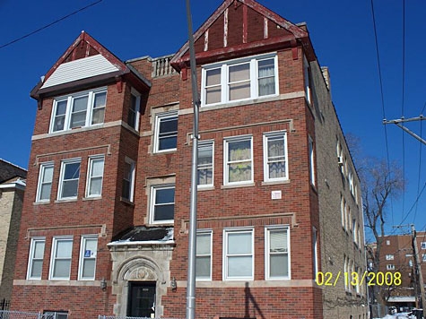 3214 W Cortez St in Chicago, IL - Building Photo