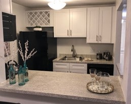 Taravue Park in St. Louis, MO - Building Photo