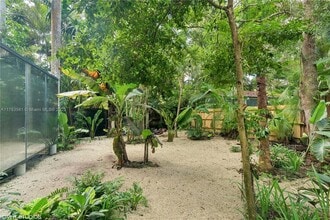 3794 Irvington Ave in Miami, FL - Building Photo - Building Photo