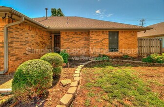 11304 Ashford Dr in Yukon, OK - Building Photo - Building Photo