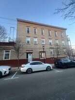 325 Mountain Rd in Union City, NJ - Building Photo