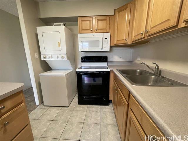 1830 Wilikina Dr in Wahiawa, HI - Building Photo - Building Photo