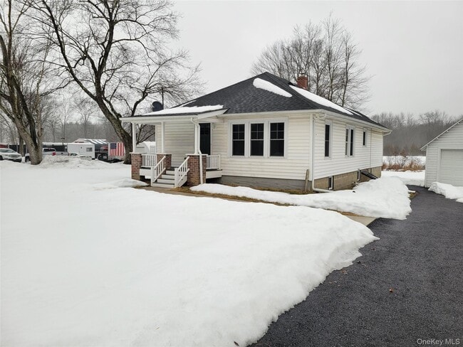 property at 712 NY-52