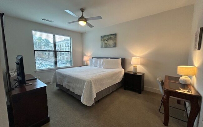 10105 Westside Ct in Alpharetta, GA - Foto de edificio - Building Photo