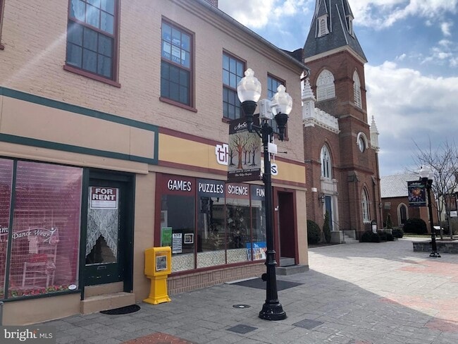 104 S Loudoun St, Unit 2 in Winchester, VA - Building Photo - Building Photo