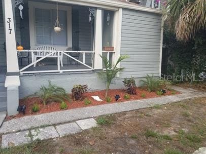 property at 317 E Tarpon Ave