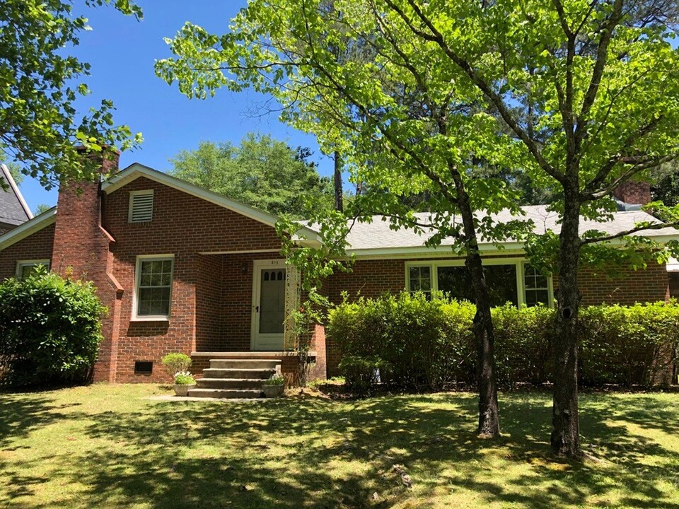 815 S Gay St in Auburn, AL - Building Photo