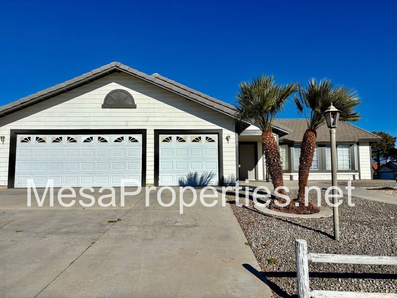 15192 Kimball St in Hesperia, CA - Building Photo