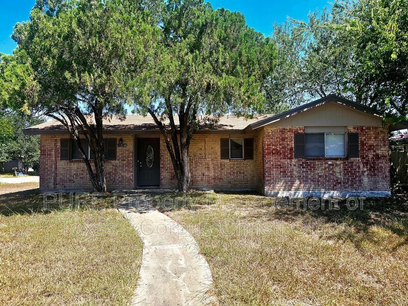 1710 Sun Beam Dr in Corpus Christi, TX - Building Photo