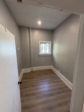 61 William St S in Kawartha Lakes, ON - Building Photo - Building Photo