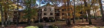 23 Country Club Dr in Manchester, NH - Building Photo