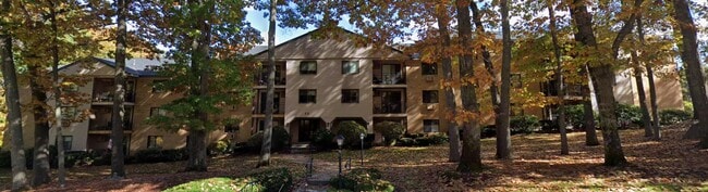 property at 23 Country Club Dr