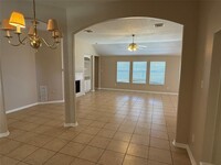 8831 Gas Light Village Dr in Houston, TX - Building Photo - Building Photo